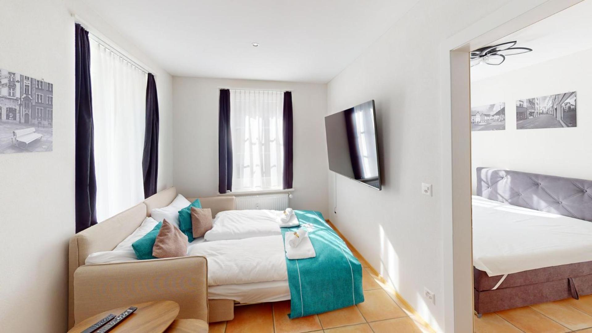 2 Zimmerwohnung - Zentral - 65“ Tv - Arbeitsplatz Кур Екстер'єр фото